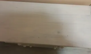 2 Cajoneras de madera blancas