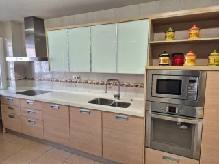 Cocina completa 4.5m con electrodomésticos