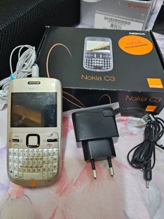 Nokia C3 Móvil Vintage Beige/Plata
