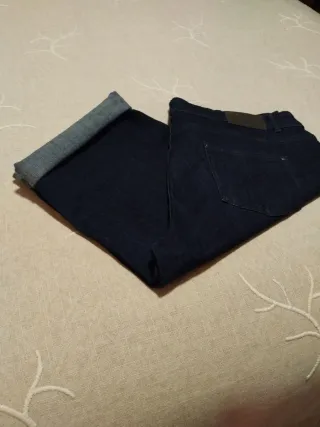 Pantalones cortos vaqueros Cortefiel florales