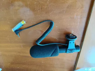 Micrófono para videocámara con batería