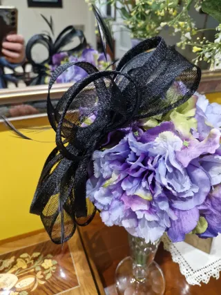 Tocado negro de ceremonia