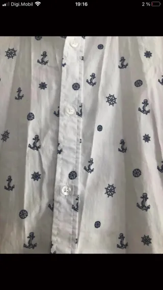 Camisa blanca estampada