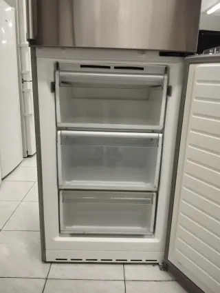 NEVERA BOSCH Acero Inoxidable