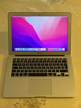 MacBook Air 13” i7 2017 Plata
