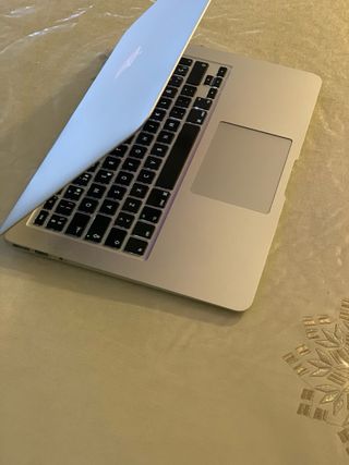 MacBook Air 13” i7 2017 Plata