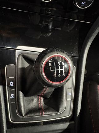 Volkswagen Golf GTI Performance 2.0 TSI 245 cv