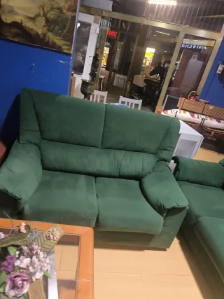 Conjunto de 2 sofás verdes