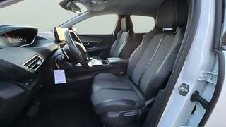 Peugeot 3008 PureTech 130 S&S Allure Pack 96 kW (130 CV)