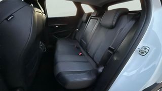 Peugeot 3008 PureTech 130 S&S Allure Pack 96 kW (130 CV)