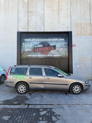 Despiece Volvo V70 familiar 2.4 i Año 2003