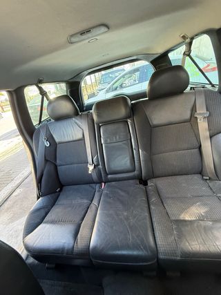 Despiece Volvo V70 familiar 2.4 i Año 2003