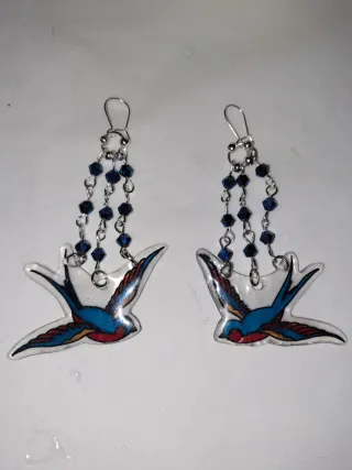 Pendientes golondrina old school