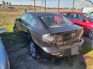 Despiece Mazda: Volante, Radio, Salpicadero