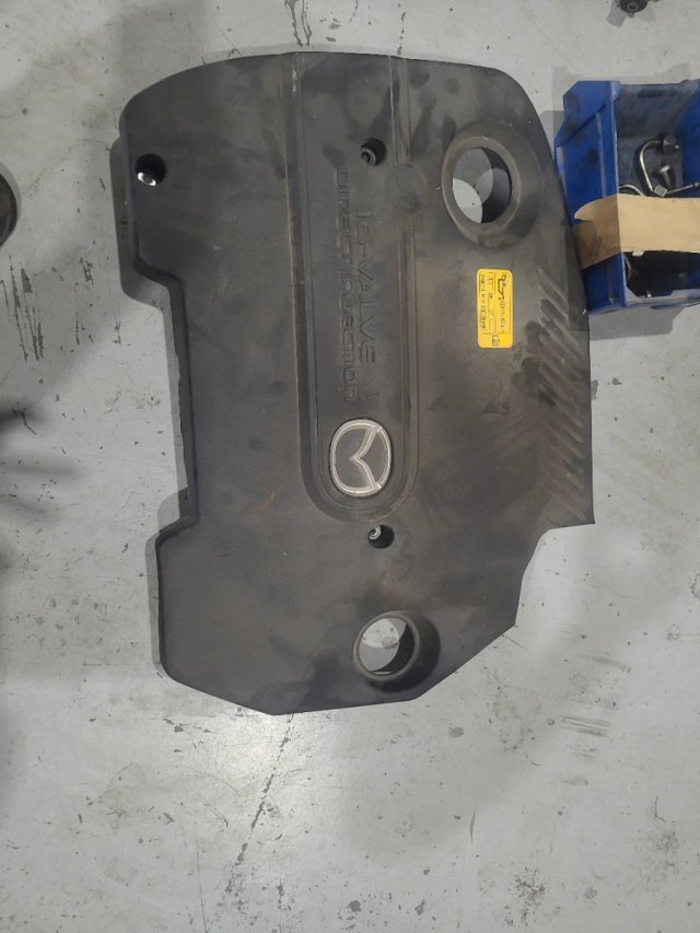 Despiece Mazda: Volante, Radio, Salpicadero