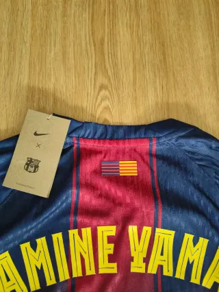 Camiseta FC Barcelona Lamine Yamal Talla M