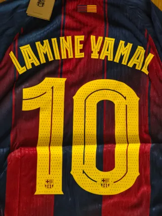 Camiseta FC Barcelona Lamine Yamal Talla M