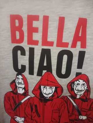 Camiseta gris La Casa de Papel