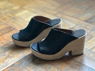 Sandalias Zueco BIMBA Y LOLA Negras