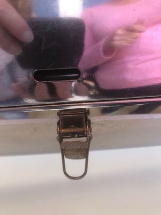 Barbacoa portátil de metal y madera