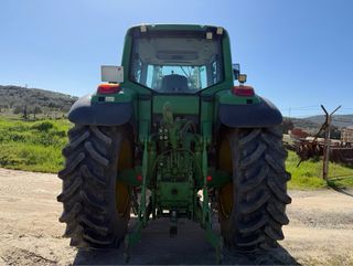 Tractor John Deere 6820