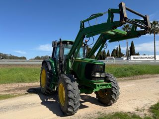 Tractor John Deere 6820