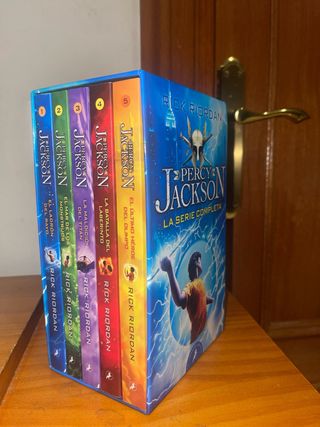 Percy Jackson y los dioses del Olimpo - La seri...