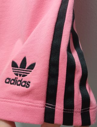 Falda deportiva Adidas rosa