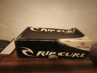 Zapatillas de ante y tela a cuadros