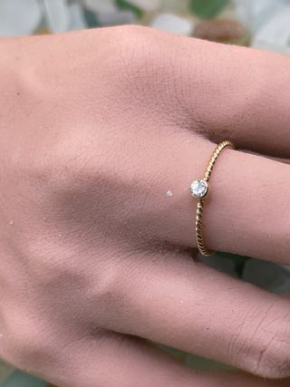 Anillo oro laminado con diamante