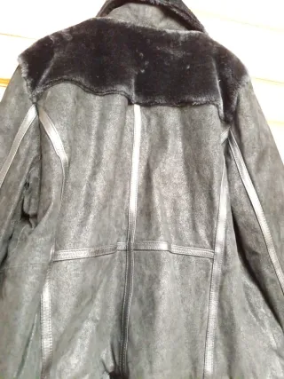 Chaquetón mujer Cortefiel Talla XL Negro