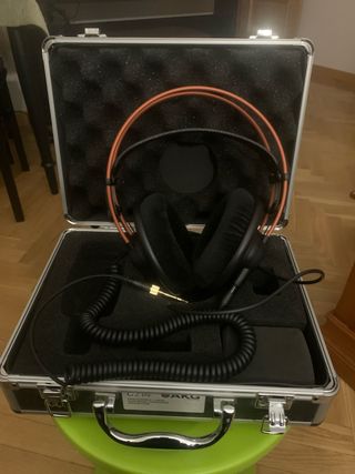 Auriculares AKG C214 Estuche Profesional