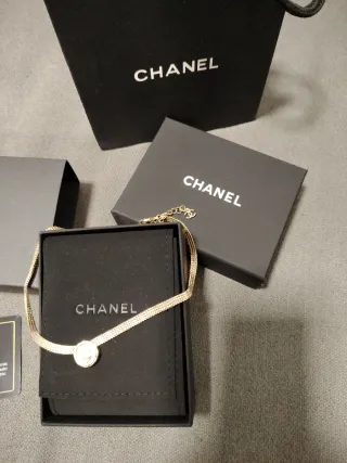 Collar Chanel Dorado