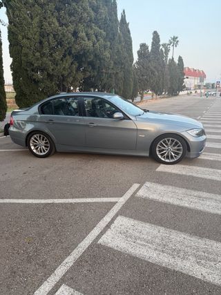 BMW 320d e90 con solo 159.000 km