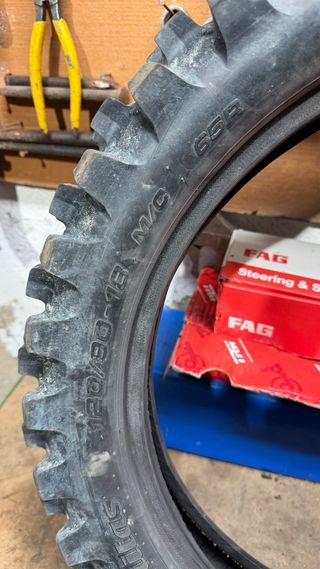 Neumático Mitas Cross 120/90-18