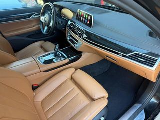 BMW Serie 7 740i 250 kW (340 CV)
