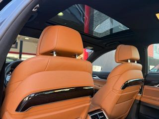 BMW Serie 7 740i 250 kW (340 CV)