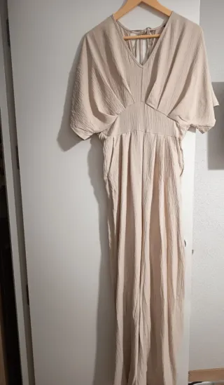 Mono rosa y beige elegante