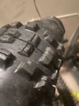 Cubierta Maxxis Minion DHR 29x2.40 WT