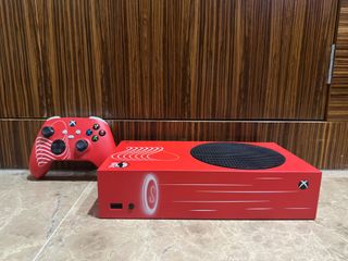 Xbox Series S Edición Limitada Pringles Roja