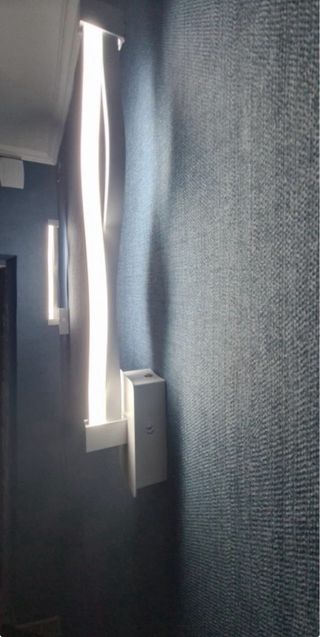 Lámpara de pared moderna