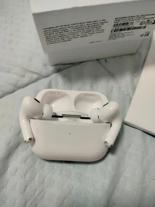 𝗔𝗶𝗿𝗽𝗼𝗱𝘀 𝗽𝗿𝗼 𝟮 𝗨𝗦𝗕 𝗰