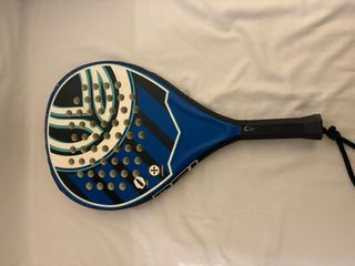 2 Racchette da Padel Bullpadel e Kuikma