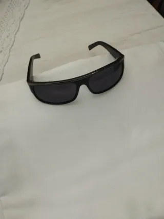 Gafas de sol negras