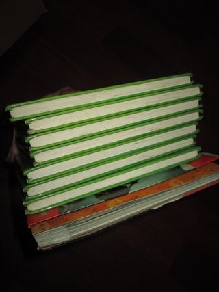 Todos Mis Monstruos. Colección Libros.