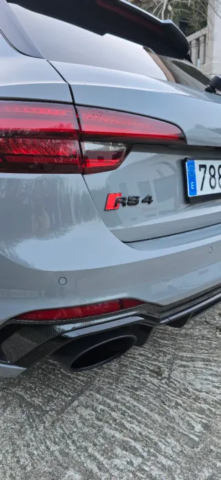 Audi RS4 2019