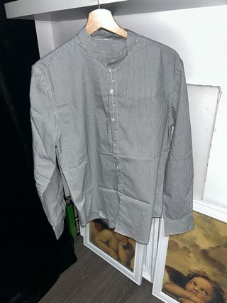 Camisa de rayas negra y blanca hombre