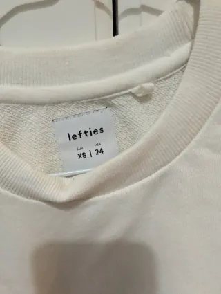 Sudadera crop top Lefties XS