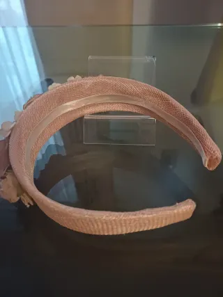 Diadema para el pelo con flores