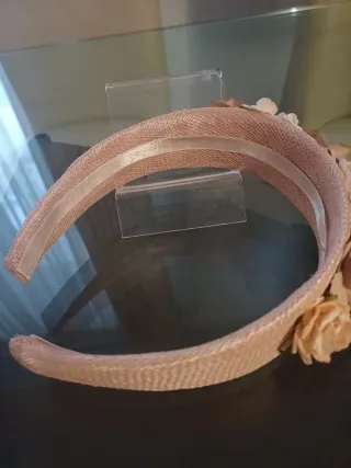 Diadema para el pelo con flores